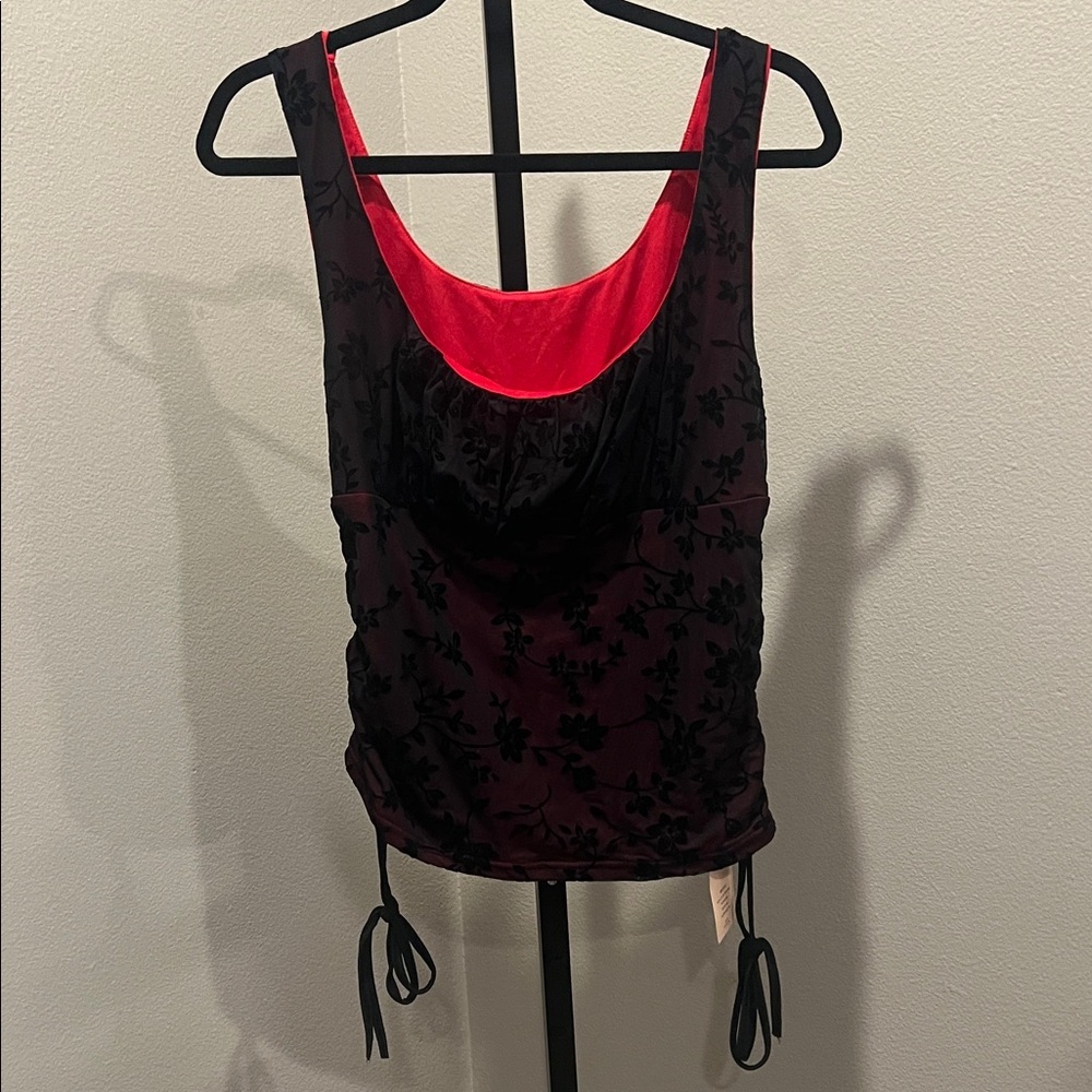 SHEIN BAE Elegant Black and Red Top